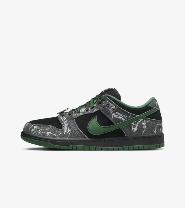 Nike SB Dunk Low Pro x